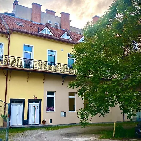 Rainbow House * Maribor